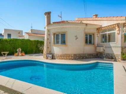 Villa en venta en Quesada