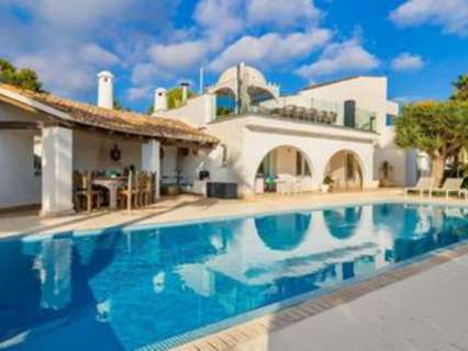 Villa en venta en Calvià
