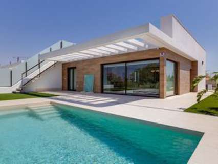 Villa en venta en Los Alcázares
