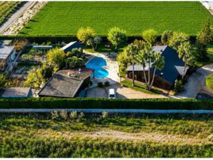 Villa en venta en Guardamar del Segura