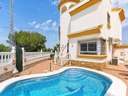 Villa en venta en Benillup