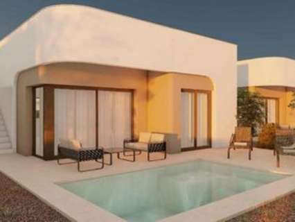 Villa en venta en Almedinilla