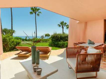 Apartamento en venta en Estepona