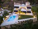 Villa en venta en Benahavís