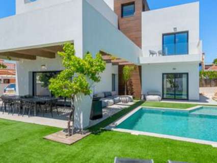Villa en venta en Quesada