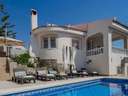 Villa en venta en Quesada