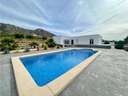 Casa en venta en Abanilla