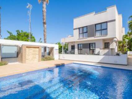 Villa en venta en Quesada