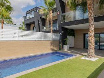Villa en venta en Benijófar