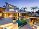Villa en venta en Marbella