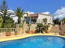 Villa en venta en Teulada zona Moraira