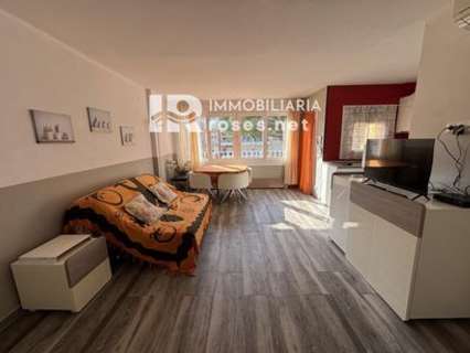 Apartamento en venta en Roses