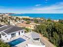 Villa en venta en Mijas