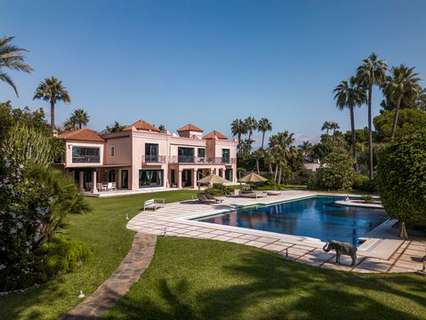 Villa en venta en Estepona
