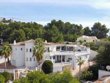 Villa en venta en Altea