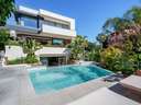 Villa en venta en Estepona