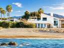 Villa en venta en Estepona