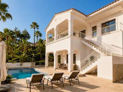 Villa en venta en Benahavís