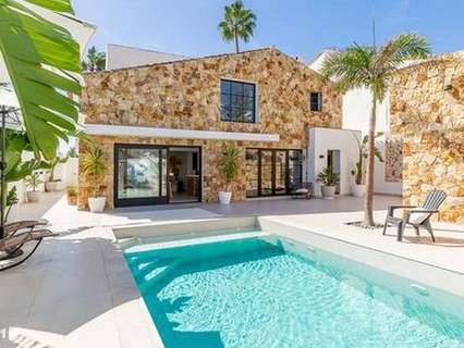 Villa en venta en Estepona
