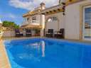 Villa en venta en Torrevieja