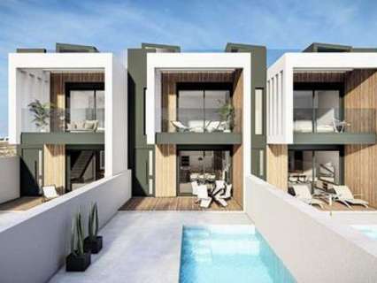 Casa en venta en Pilar de la Horadada