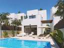 Chalet en venta en Pilar de la Horadada