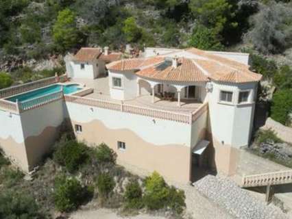 Chalet en venta en Pego