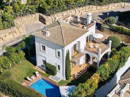 Villa en venta en Estepona