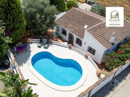 Villa en venta en Periana