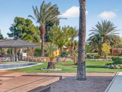 Villa en venta en Elche/Elx