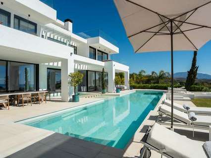 Villa en venta en Estepona