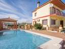 Villa en venta en La Bisbal del Penedès