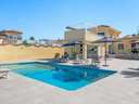 Villa en venta en Quesada