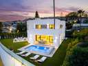 Villa en venta en Benahavís