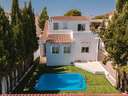 Villa en venta en Benillup