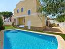 Villa en venta en Benillup