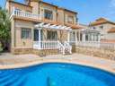 Villa en venta en Orihuela zona Orihuela-Costa