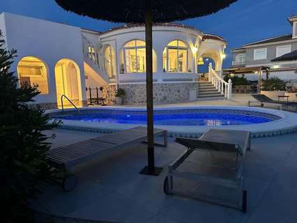 Villa en venta en Torrevieja