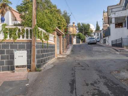 Chalet en venta en La Zubia