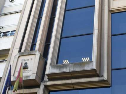 Local comercial en alquiler en Albacete