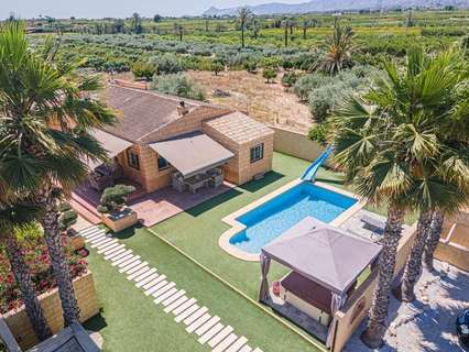 Casa en venta en Albatera