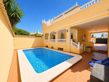 Chalet en venta en Torrevieja