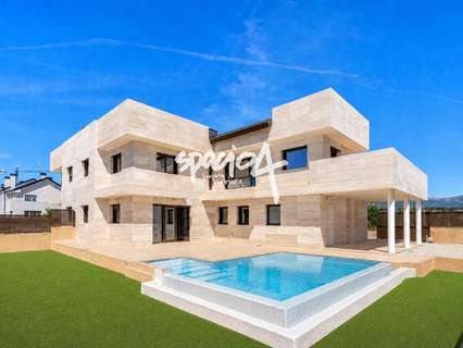 Casa en venta en Miraflores de la Sierra