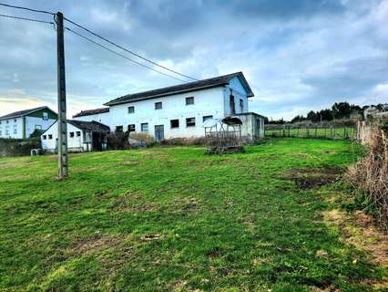 Casa en venta en Coaña