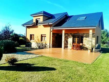 Chalet en venta en El Franco