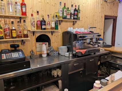 Local comercial en alquiler en Cerdanyola del Vallès
