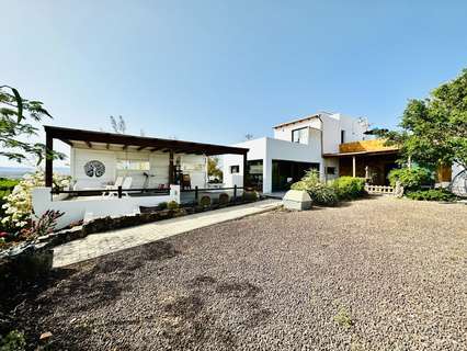 Villa en venta en Tuineje zona Gran Tarajal, rebajada