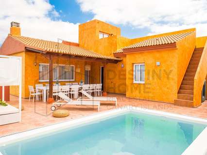 Villa en venta en La Oliva Corralejo