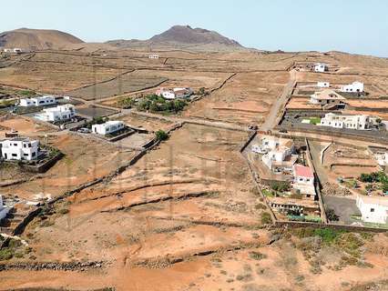 Parcela en venta en La Oliva Villaverde