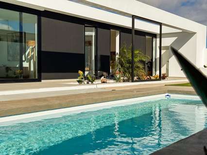 Villa en venta en La Oliva zona Villaverde